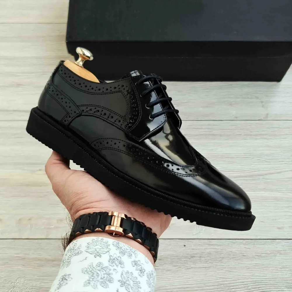 Men's Leather Wingtip Oxfords - Picture 2 of 5